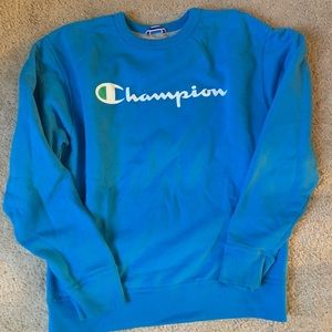 Men’s Champion sweatshirt